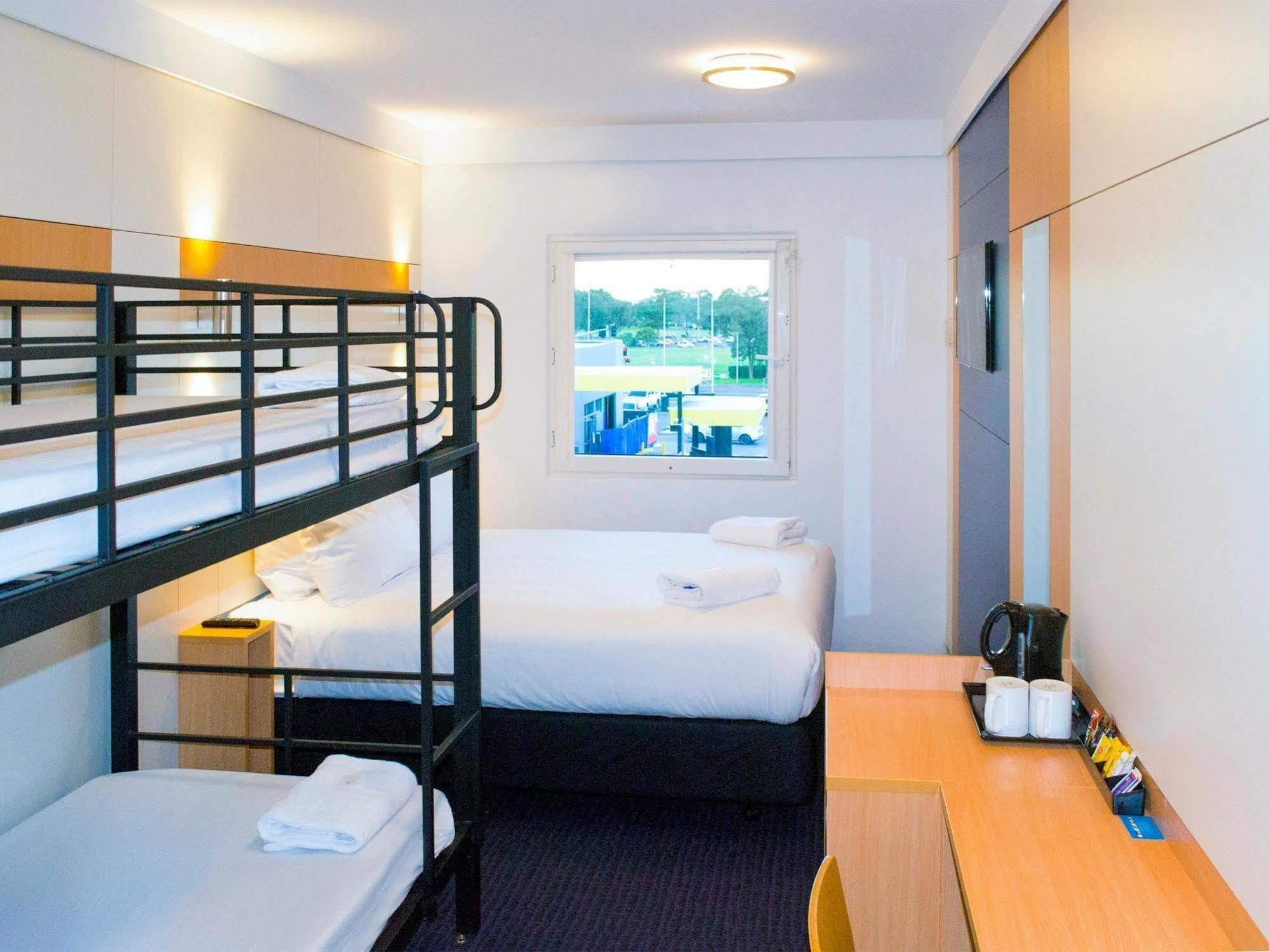 Ibis Budget - Gosford Zewnętrze zdjęcie