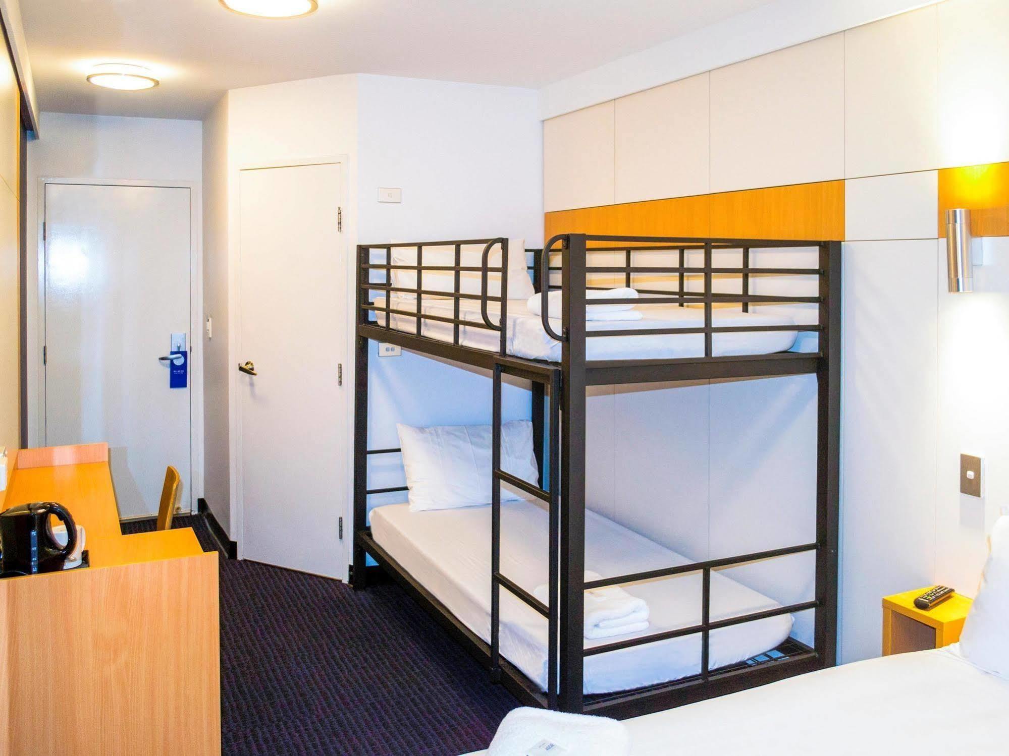 Ibis Budget - Gosford Zewnętrze zdjęcie